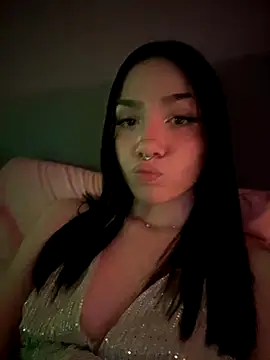 Snapshot of ShannonShanny chatting on 10/12/25, 06:18 ShannonShanny online show from 10/12/25, 06:18