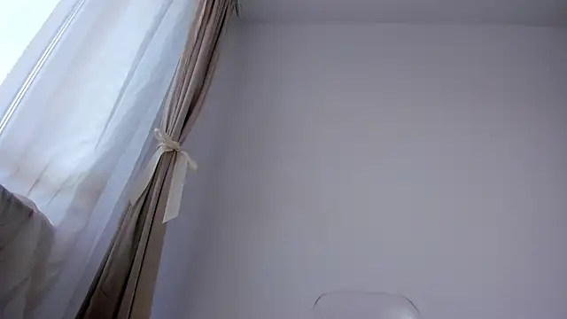 angeloflovee online show from 02/13/26, 07:37