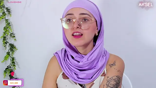 aysel elid online show from 02/04/25, 02:53