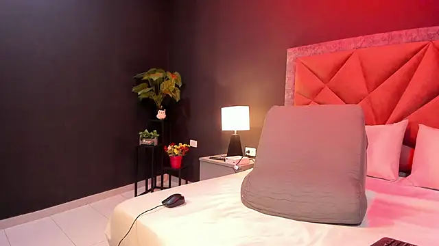 mia milff online show from 01/06/26, 07:17