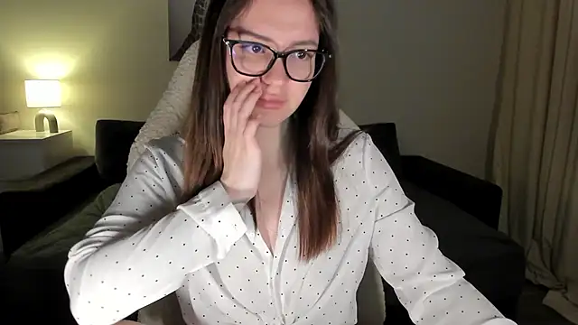 Sonia moon  online show from 03/03/25, 01:21