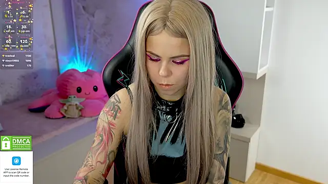 Latex Kitty online show from 03/21/25, 08:29