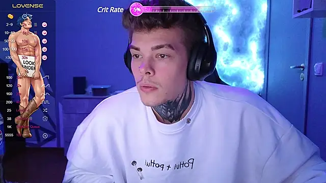 Snapshot of DENIS_HERE chatting on 12/06/24, 03:00 DENIS HERE online show from 12/06/24, 03:00