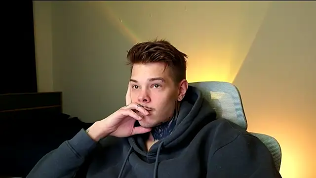 DENIS HERE online show from 02/14/26, 04:37