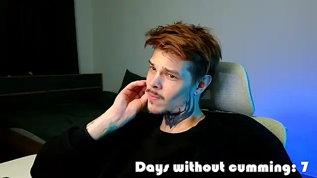 DENIS HERE online show from 04/12/26, 02:05