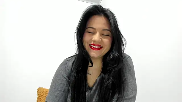 Snapshot of aleteacher chatting on 12/15/24, 05:02 aleteacher online show from 12/15/24, 05:02