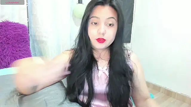 Snapshot of aleteacher chatting on 10/07/25, 04:31 aleteacher online show from 10/07/25, 04:31