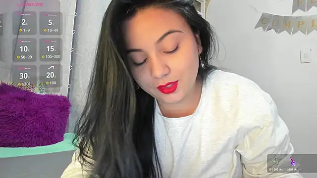 Snapshot of aleteacher chatting on 10/27/25, 04:27 aleteacher online show from 10/27/25, 04:27