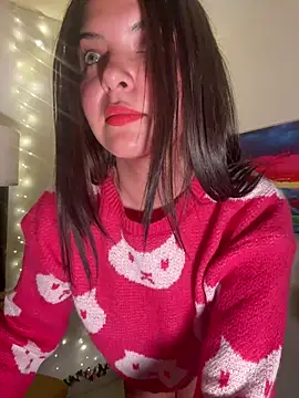 Snapshot of FoxyMx chatting on 01/04/25, 03:18 FoxyMx online show from 01/04/25, 03:18