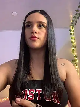 violet-333 online show from 02/08/25, 06:12