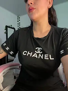 violet-333 online show from 02/27/25, 04:53