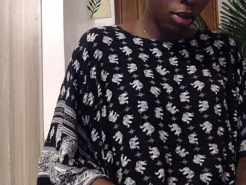 black   ghodess online show from 03/22/26, 04:54