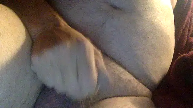 Snapshot of Thorandkitty chatting on 09/30/25, 11:15 Thorandkitty online show from 09/30/25, 11:15