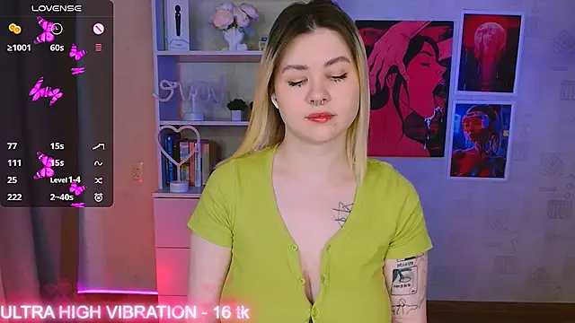 cutie mili online show from 02/04/25, 08:46