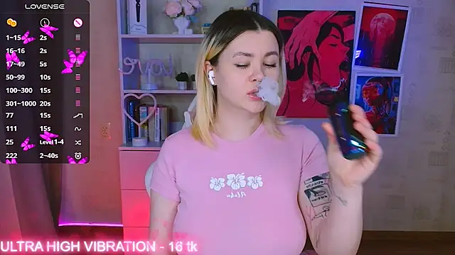 cutie mili online show from 02/26/25, 10:47