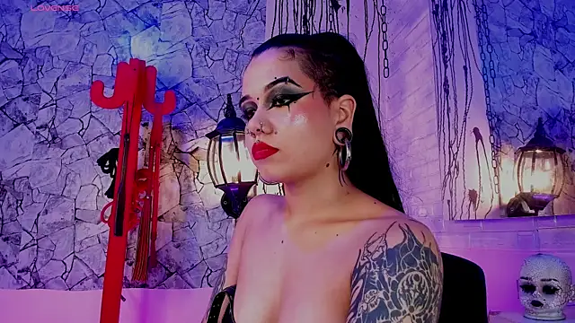 Snapshot of irregular_fetish_ chatting on 02/23/25, 03:13 irregular fetish online show from 02/23/25, 03:13