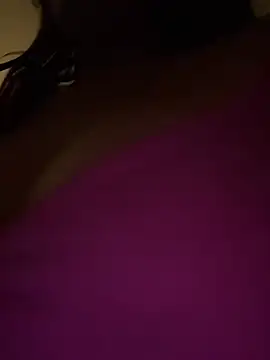 Snapshot of LISA_BULLOCK_ chatting on 02/25/25, 01:17 LISA BULLOCK  online show from 02/25/25, 01:17