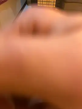 azginnn35 online show from 02/21/26, 12:44