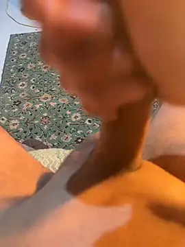 azginnn35 online show from 04/23/26, 10:56