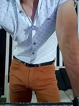 Snapshot of pretorianoo53 chatting on 12/22/24, 04:50 pretorianoo53 online show from 12/22/24, 04:50