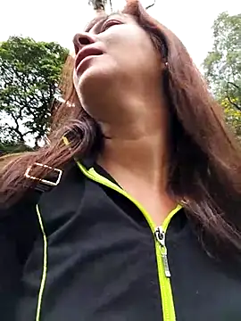 Snapshot of scarlett_moore chatting on 02/23/25, 02:46 scarlett moore online show from 02/23/25, 02:46