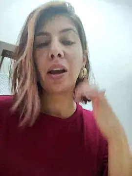 Snapshot of scarlett_moore chatting on 09/11/25, 01:11 scarlett moore online show from 09/11/25, 01:11