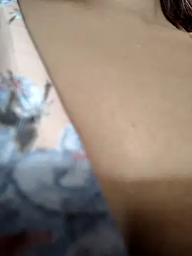 Snapshot of scarlett_moore chatting on 10/12/25, 03:33 scarlett moore online show from 10/12/25, 03:33