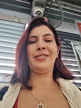 Snapshot of scarlett_moore chatting on 10/27/25, 02:10 scarlett moore online show from 10/27/25, 02:10