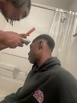 Snapshot of Atlantalitty chatting on 01/17/25, 09:06 Atlantalitty online show from 01/17/25, 09:06