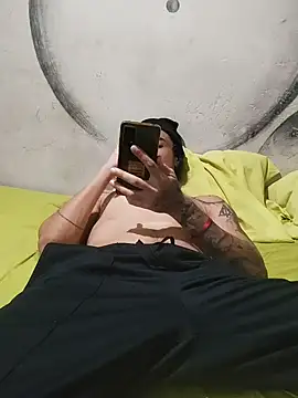 iirgastam3 online show from 12/04/25, 12:09