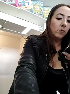 Snapshot of Mia_Novikov chatting on 11/20/25, 09:03 Mia Novikov online show from 11/20/25, 09:03