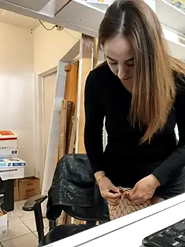 Snapshot of Mia_Novikov chatting on 12/02/25, 05:41 Mia Novikov online show from 12/02/25, 05:41