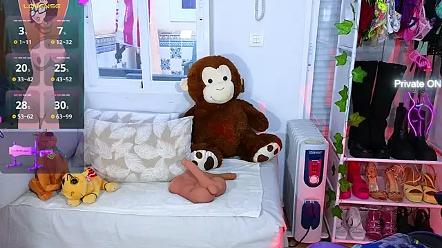 Tawny cox online show from 02/16/25, 03:48