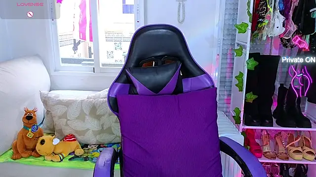 Tawny cox online show from 03/12/25, 02:23