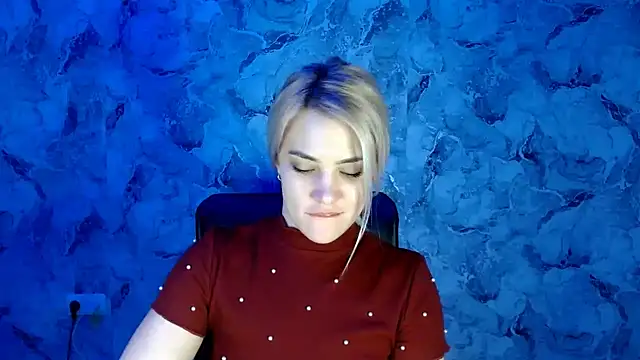 Snapshot of nika_gold1 chatting on 01/24/25, 05:00 nika gold1 online show from 01/24/25, 05:00