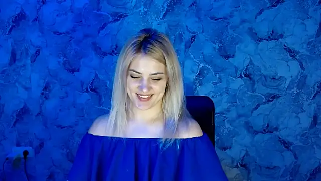 Snapshot of nika_gold1 chatting on 03/15/25, 06:10 nika gold1 online show from 03/15/25, 06:10