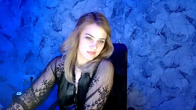Snapshot of nika_gold1 chatting on 04/15/26, 07:58 nika gold1 online show from 04/15/26, 07:58