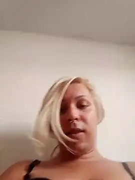 Snapshot of transgirl26 chatting on 02/01/25, 07:23 transgirl26 online show from 02/01/25, 07:23