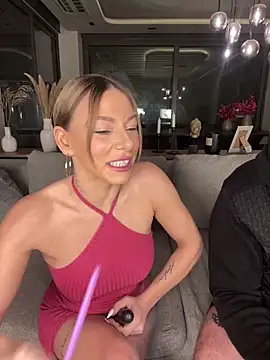 Snapshot of SexOnMyLvL chatting on 02/01/25, 10:23 SexOnMyLvL online show from 02/01/25, 10:23