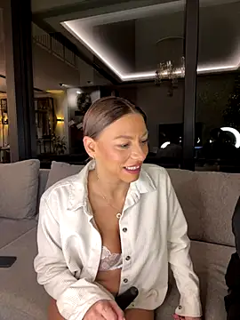 Snapshot of SexOnMyLvL chatting on 11/09/25, 08:51 SexOnMyLvL online show from 11/09/25, 08:51