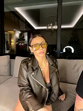 Snapshot of SexOnMyLvL chatting on 11/22/25, 09:03 SexOnMyLvL online show from 11/22/25, 09:03