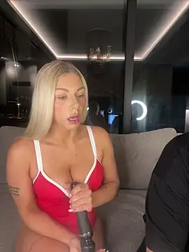 SexOnMyLvL online show from 05/05/26, 08:17