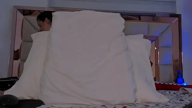 violetta-brown1 online show from 01/29/25, 04:36