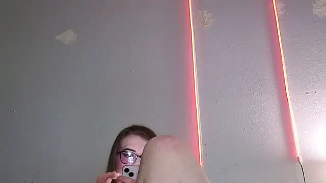 kittykat 1999xh online show from 10/19/25, 03:40