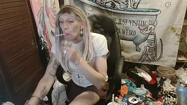 Ombeline1 online show from 03/30/26, 06:42