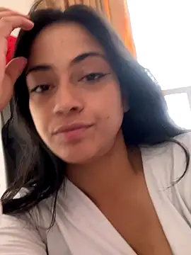 Snapshot of Juana19 chatting on 12/14/25, 06:34 Juana19 online show from 12/14/25, 06:34