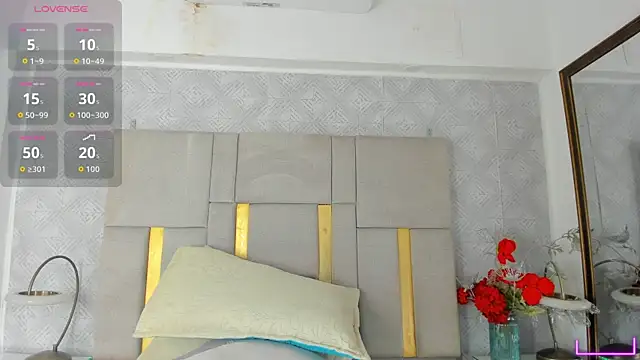 Camilaa Sanchez  online show from 07/10/26, 12:41