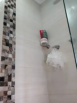 Lia Hurley online show from 03/29/26, 05:02