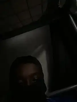 Snapshot of elninoblacko chatting on 01/09/25, 09:37 elninoblacko online show from 01/09/25, 09:37