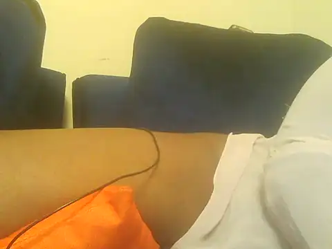 Sexy Riri online show from 10/03/25, 01:13